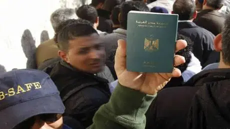 مصر.. قرار حول المفصولين تعسفيا في الخارج