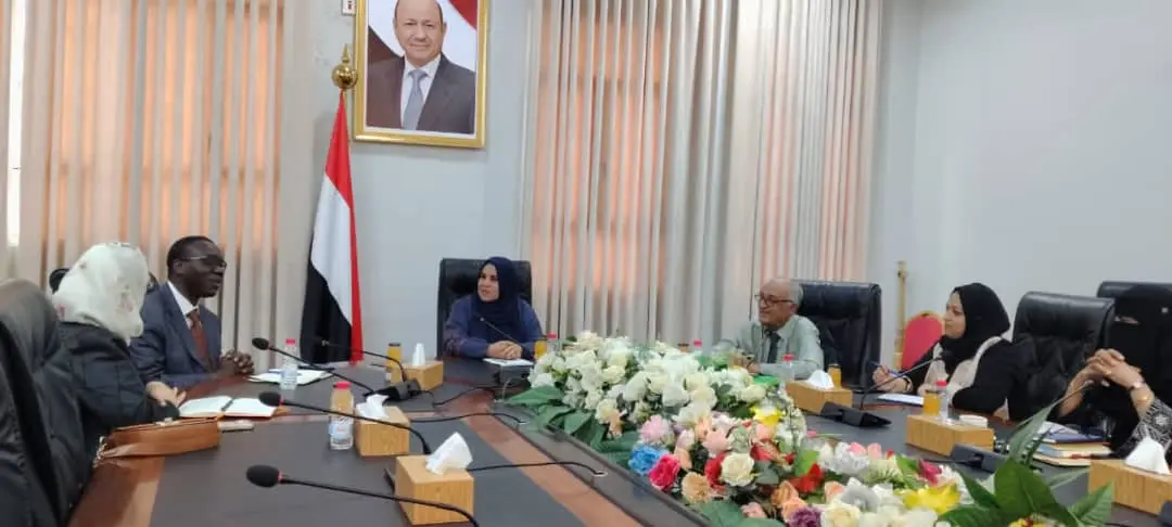 وزيرة الدولة لشؤون المرأة تبحث مع اليونيسيف تعزيز...