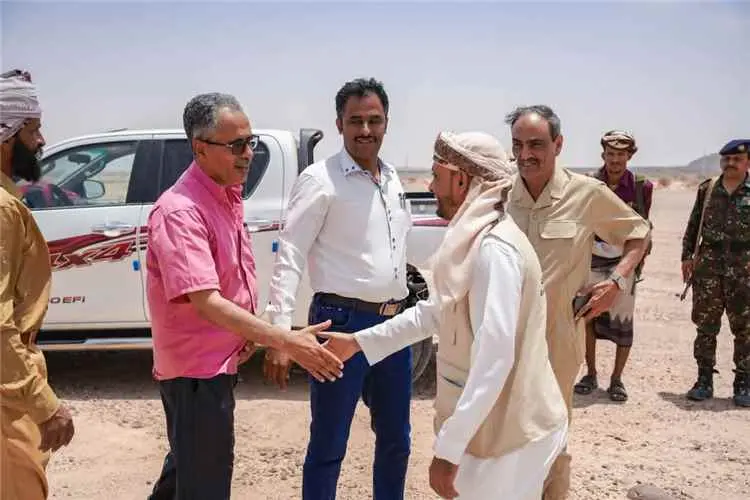 الأمين العام يضع حجر الأساس لمشروع قرية الخيريين (...