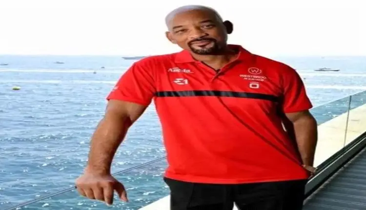 ظهور النجم الأمريكي ويل سميث حليق الرأس في موناكو يثير الجدل