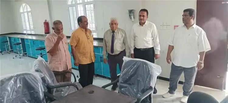 رئيس جامعة لحج يتفقد مشروع مبنى قسم الطب البيطري الجديد بكلية ناصر للعلوم الزراعية