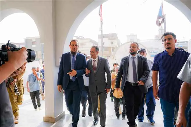 مستشفى 22 مايو بعدن يعود إلى الخدمة بقيادة الدكتور...