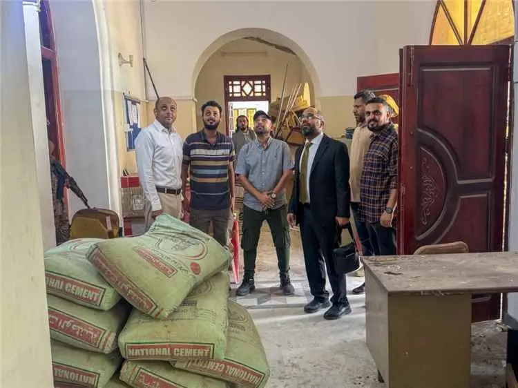 وزير الاتصالات يتفقد أعمال ترميم المبنى التاريخي ل...