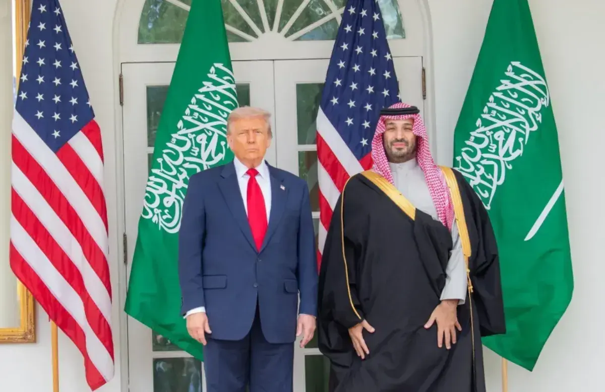 السعودية وأمريكا توقعان اتفاقية تعاون بمجال الاستخ...