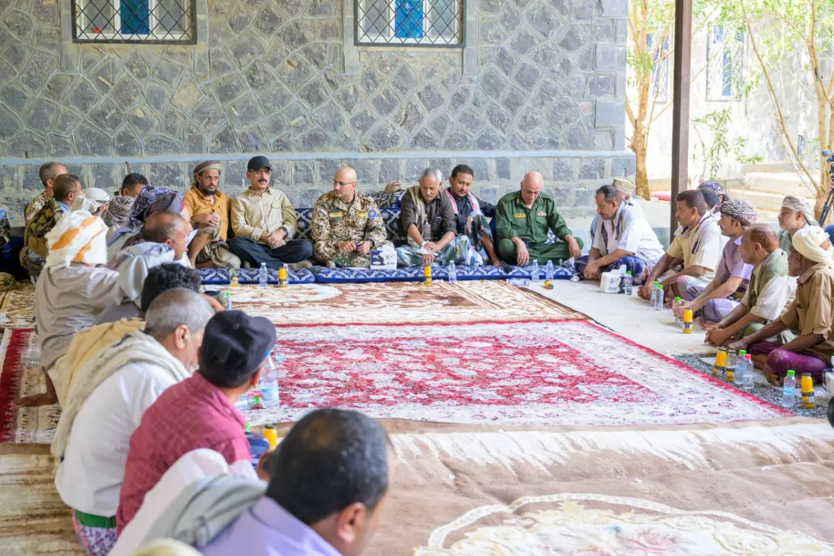 طارق صالح يتحدث عن حقيقة الوضع في ميناء الحديدة ومطار صنعاء ويؤكد:  اليمنيون يخوضون معركة وطنية منذ أكثر من 11 عامًا