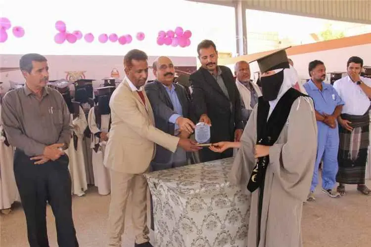 مدير تربية ساحل حضرموت ومدير مديرية غيل بن يمين يح...