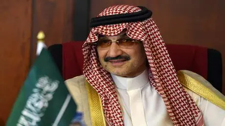 السعودية.. الوليد بن طلال ينشر فيديو لبرج جدة قيد...
