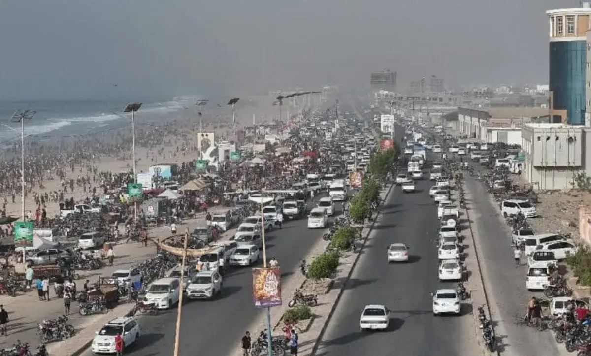 إصابات في أعمال شغب وإطلاق نار على ساحل المكلا خلا...