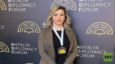 إعلامية سورية تطالب الداخلية بتوضيح ملابسات توقيف أسرتها في ريف إدلب