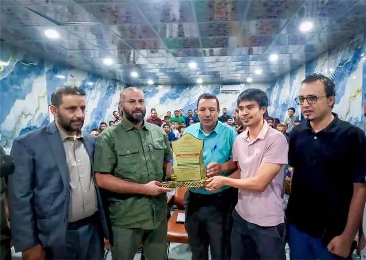 محافظ الضالع يشهد حفل استعراض إنجازات المستشفى الم...