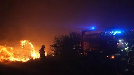 إسبانيا وفرنسا.. إجلاء أكثر من ربع مليون شخص إثر خروج حرائق عن السيطرة (فيديو)
