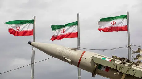 الحرس الثوري الإيراني يعلن قائمة بخسائر الجيش الأم...
