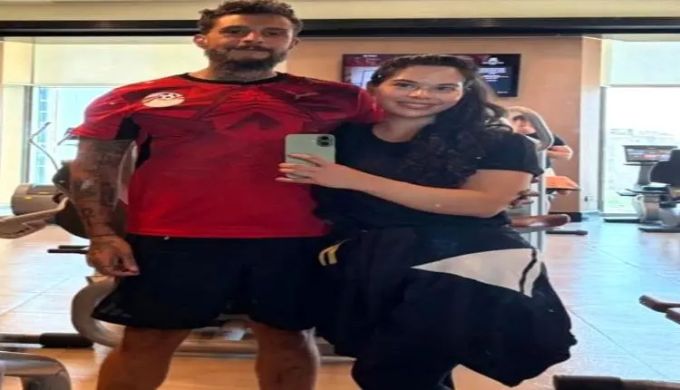 أحمد الفيشاوي يشعل مواقع التواصل بمشاركة صوراً جدي...
