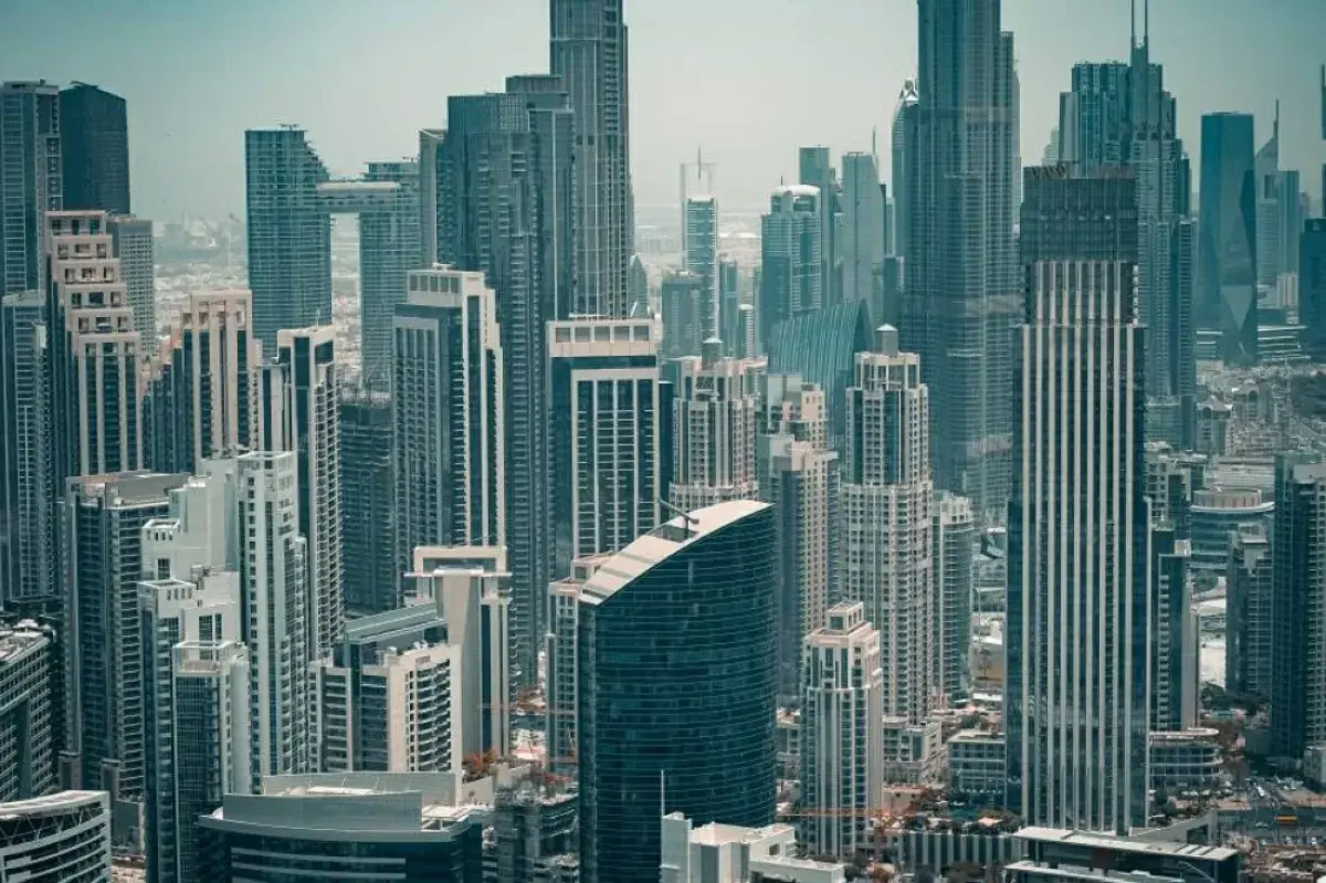 استقرار سوق العقارات بدبي يمنح المشترين والمستأجري...