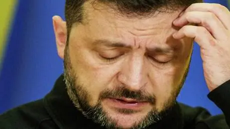 زيلينسكي يتفاوض ساعات يوميا مع فيدوروف الذي يرد بل...