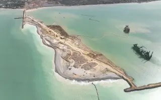 موانئ دبي العالمية تُحقق إنجازاً بارزاً بإتمام أعم...