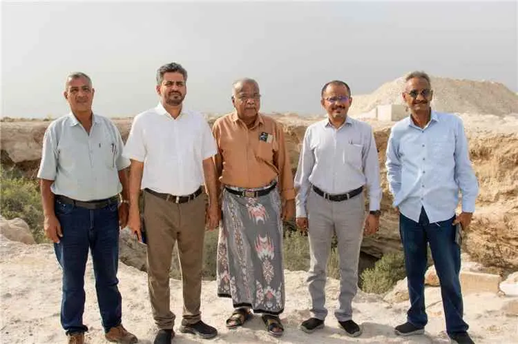 مدير عام المياه ينفذ نزولا ميدانيًا لغيل باوزير لت...