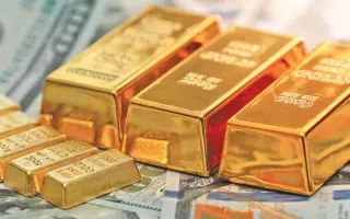 تراجع أسعار الذهب تحت ضغط ارتفاع الدولار