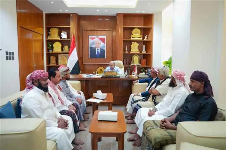 المحافظ الخنبشي يشيد بالدور الوطني  لكندة ويبحث مع...