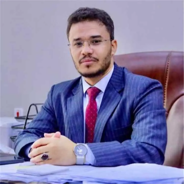 صالح الحكمي: السلام مع الحـ.ـوثيين وهم.. والحرب وح...