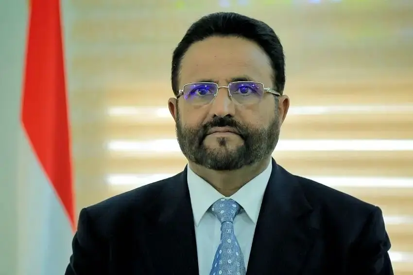 العرادة يلتقي مسؤولا صينيًا ويدعو لمواقف أكثر حزمً...
