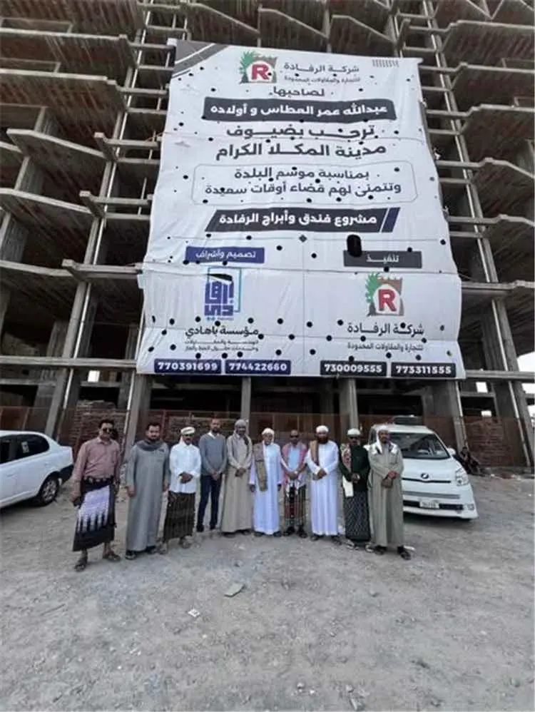الوكيل الجيلاني يؤكد دعم السلطة المحلية للمشاريع ا...