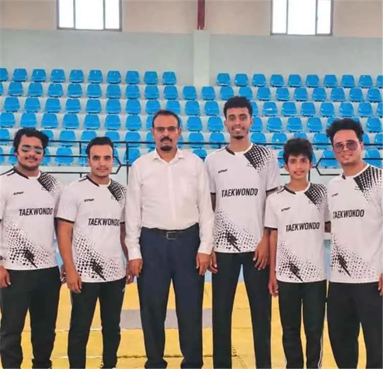 مدير عام شباب ورياضة مأرب يودع بعثة منتخب التايكوا...