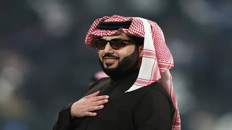 تركي آل الشيخ يقترب من الاستثمار في أحد أعرق أندية...