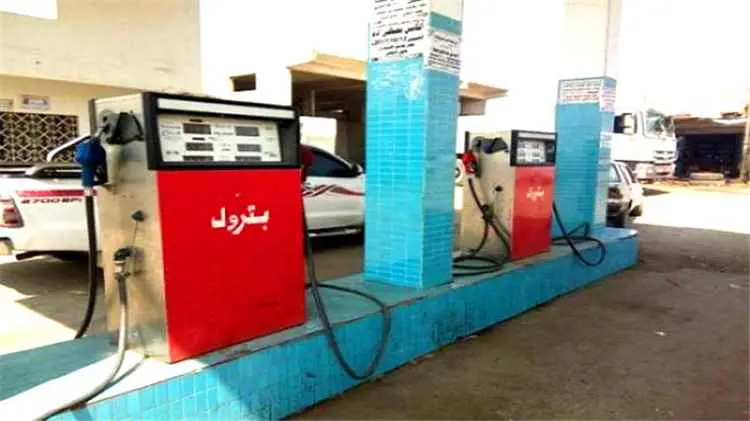مواطنون في أحور يشكون ارتفاع أسعار البترول.. الدبة...