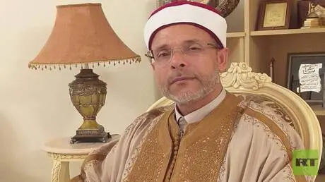تونس.. التراجع عن إعفاء إمام انتقد أزمة الكهرباء و...