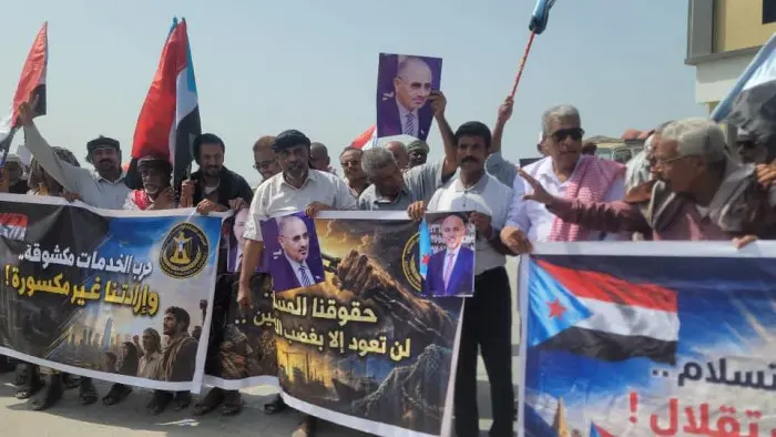 جماهير حضرموت تطالب بإطلاق سراح النشطاء من سجون سل...