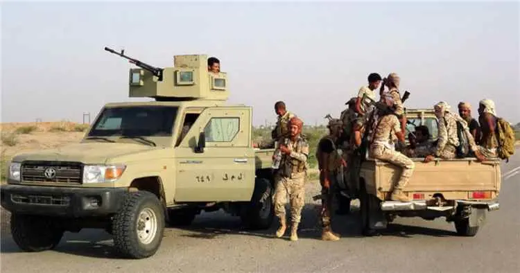 الجيش يُحبط هجمات حوثية بمسيّرات في لحج وصعدة