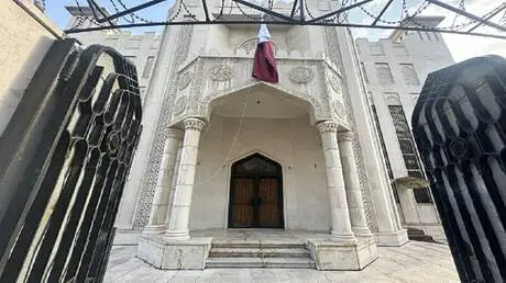قطر تنفي استضافة وفد إيراني في سفارتها بدمشق