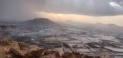 طقس عاصف وممطر.. احذروا السيول