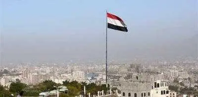 اليمن ينفي استهداف سفينة دمياط