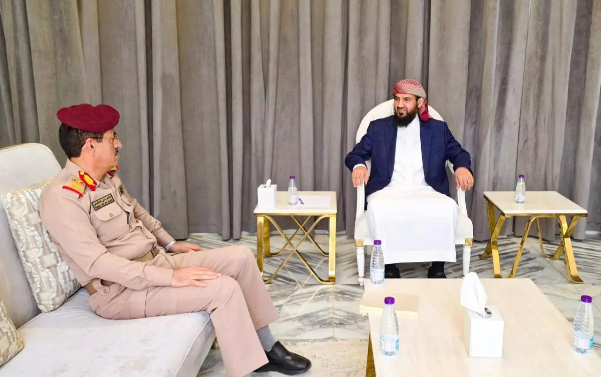 المحرّمي يستقبل وزير الدفاع ويشدد على رفع الجاهزية...
