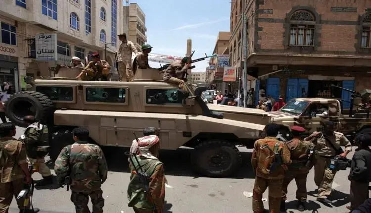 انشقاق قيادي بارز يُشعل صنعاء.. الحوثيون يُحاصرون...