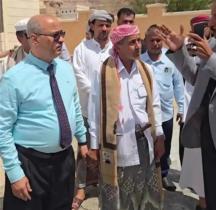 رئيس محكمة استئناف حضرموت يتفقد محكمة صيف ويؤكد دع...