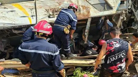 الجزائر تعلن الحداد 3 أيام على ضحايا حادث حافلة بو...