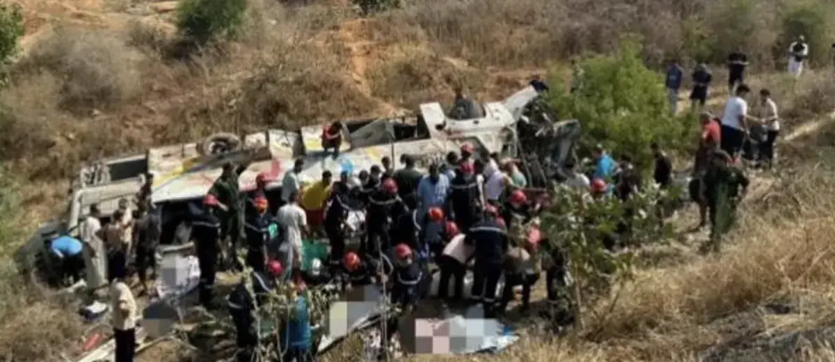 الجزائر.. عشرات الضحايا في حادث مروع بولاية بومردا...