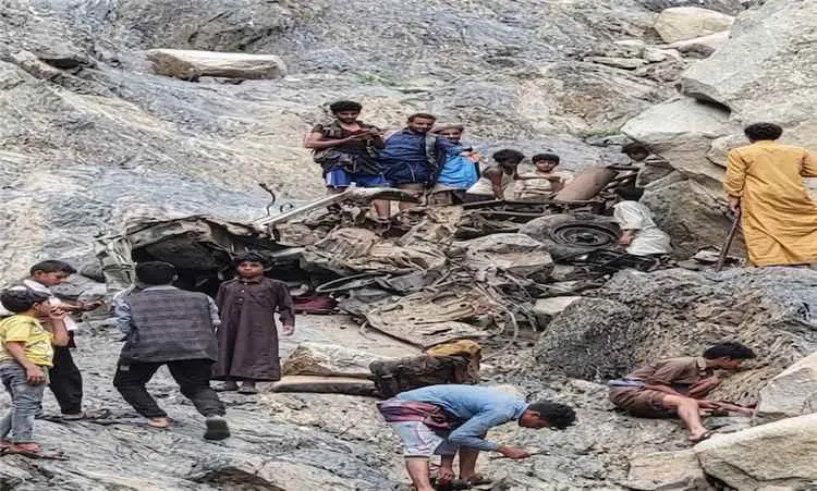 وفاة ثلاثة مواطنين بحادث مروري في المحويت