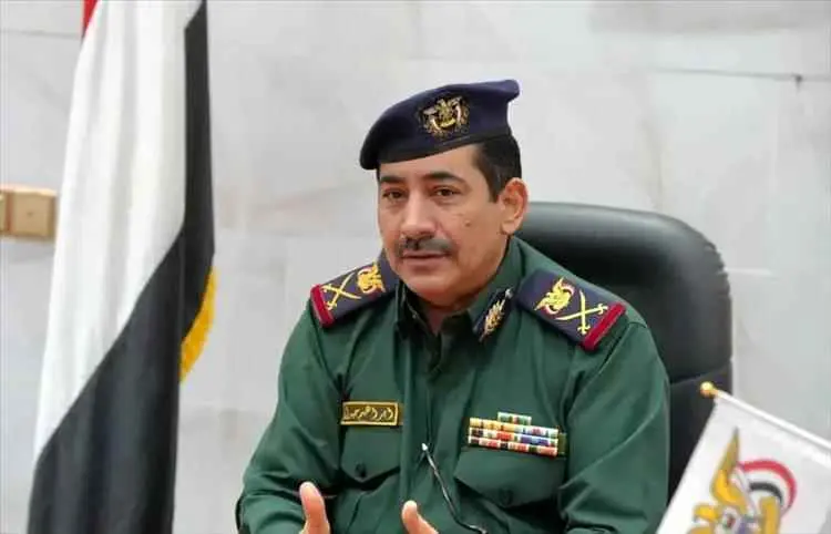 وزير الداخلية يشيد بالتنسيق الأمني والاستخباري في...