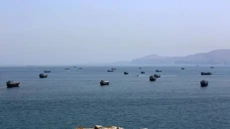 مصدر إيراني ينفي إعادة فتح مضيق هرمز