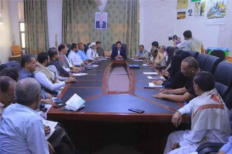 نائب وزير التربية يترأس اجتماعا لقيادة القطاع التربوي بمأرب لمناقشة الاستعدادات للعام الدراسي الجديد