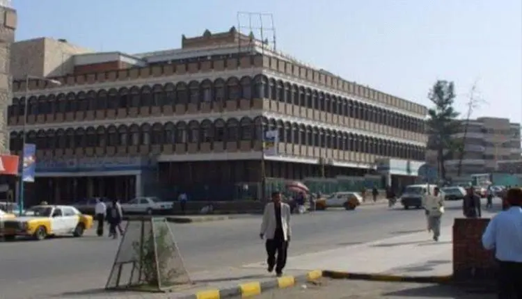 قيادات حوثية تبدأ بيع أصول البنك اليمني للإنشاء وا...