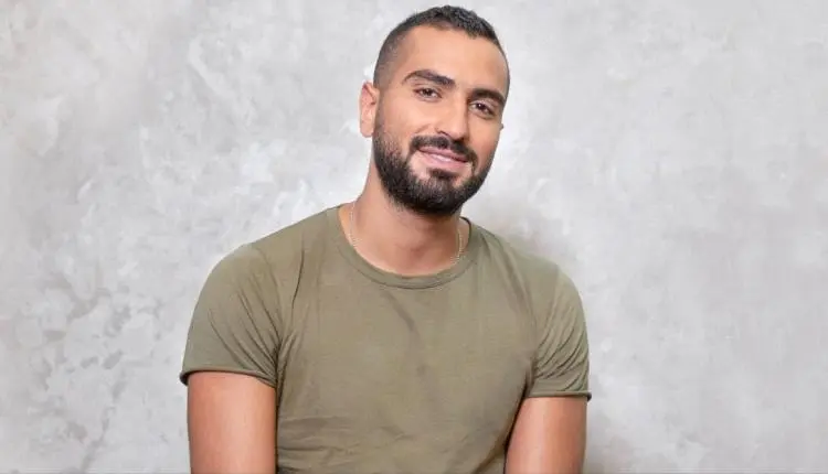 محمد الشرنوبي يكشف السبب وراء حذف صوره القديمة ويف...