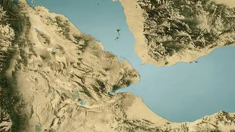 رويترز: 6 ناقلات نفط سعودية عملاقة تغير مسارها إلى...