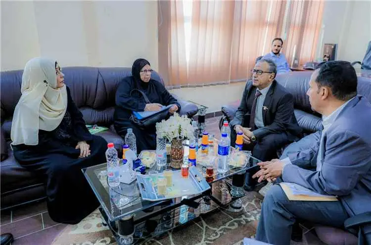 جامعة عدن تتجه لاستحداث برنامج الدكتوراه في المحاس...