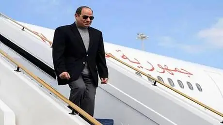 أول زعيم عربي يتضامن مع مصر بعد زلزال السويس