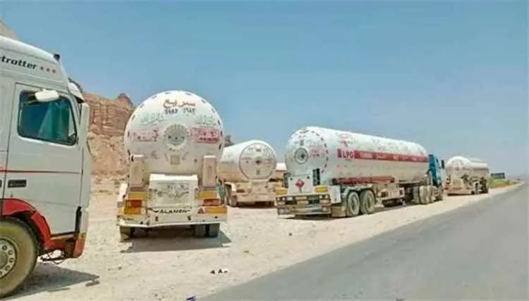 شركة الغاز: امدادات الغاز المنزلي الى العاصمة عدن والمحافظات المحررة  تسير بشكل طبيعي